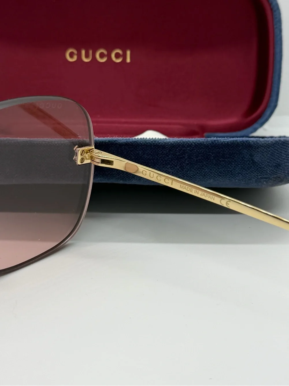 Gucci stylish rimless