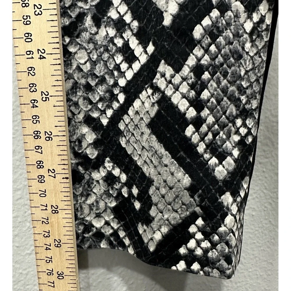 Michael Kors Dress Pants Womens Sz 8 Black Snake Print Zip Up 4 Pockets Stretch