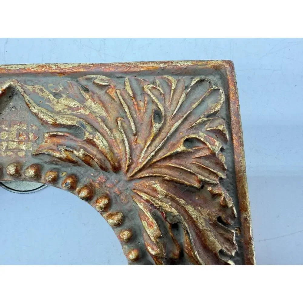 Unbranded ornate resin