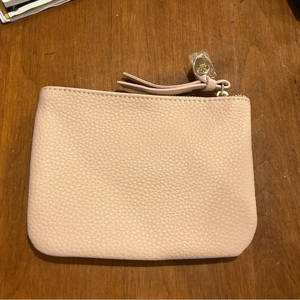 Chloe wristlet blush