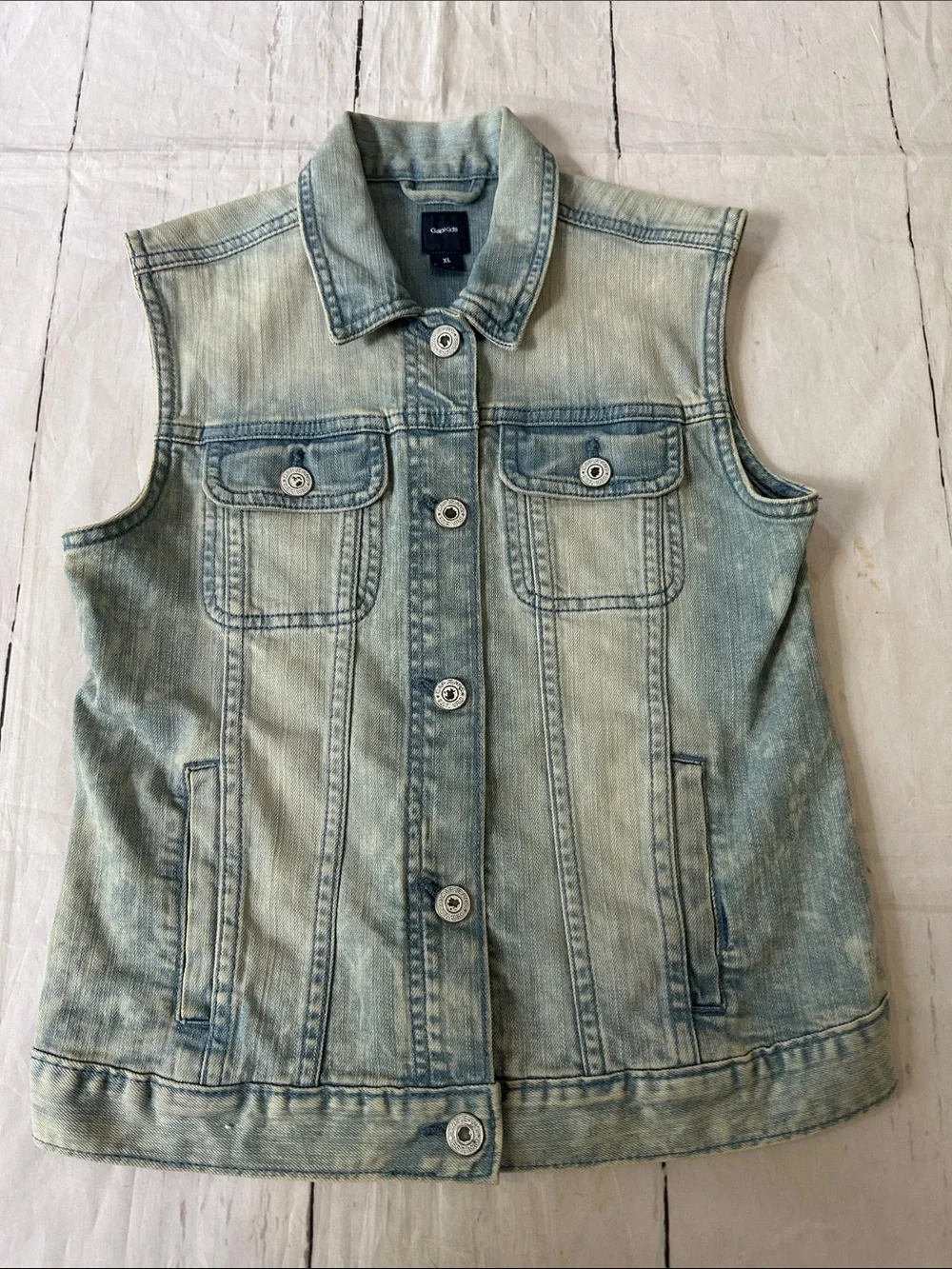 GAP Washed Light Blue Denim Vest - Sleeveless Button-Up