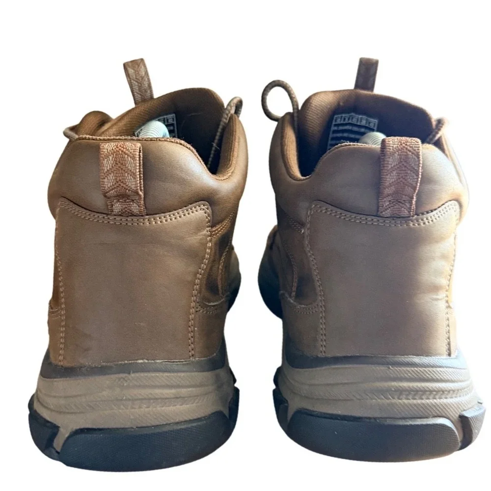 Skechers relaxed fit