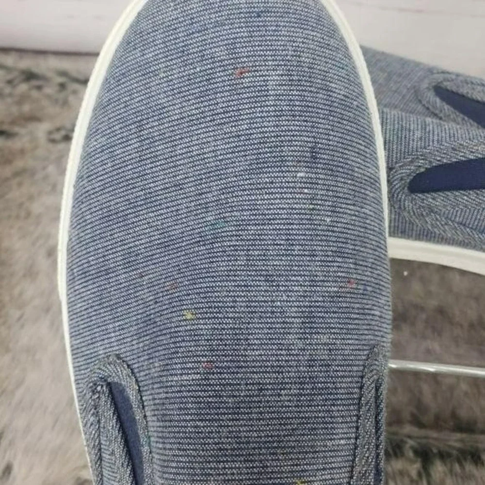 Austin Trading Co. Slip-On Canvas Shoes Size 11 Blue & White Casual Sneakers