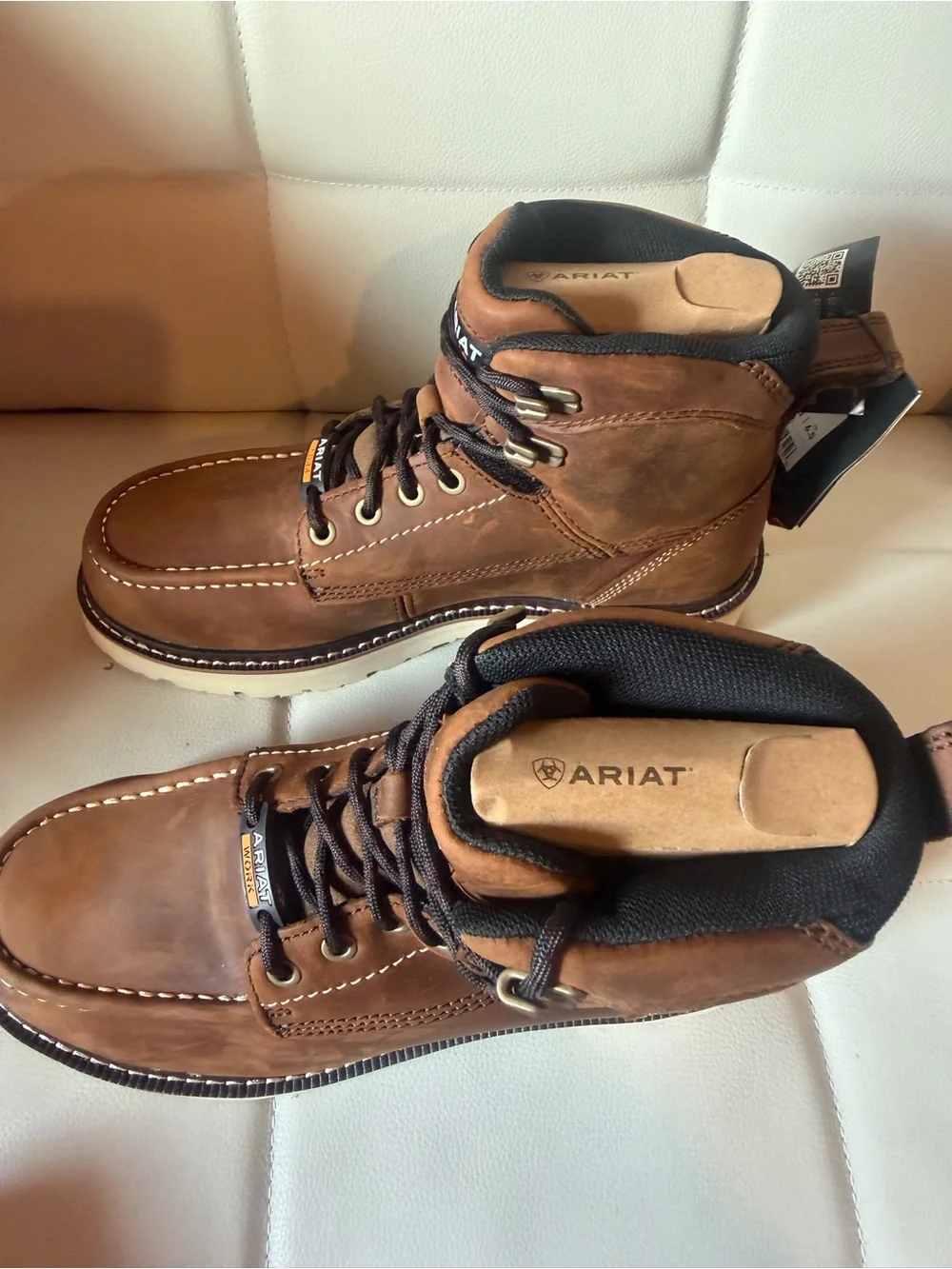 Ariat silhouette styling