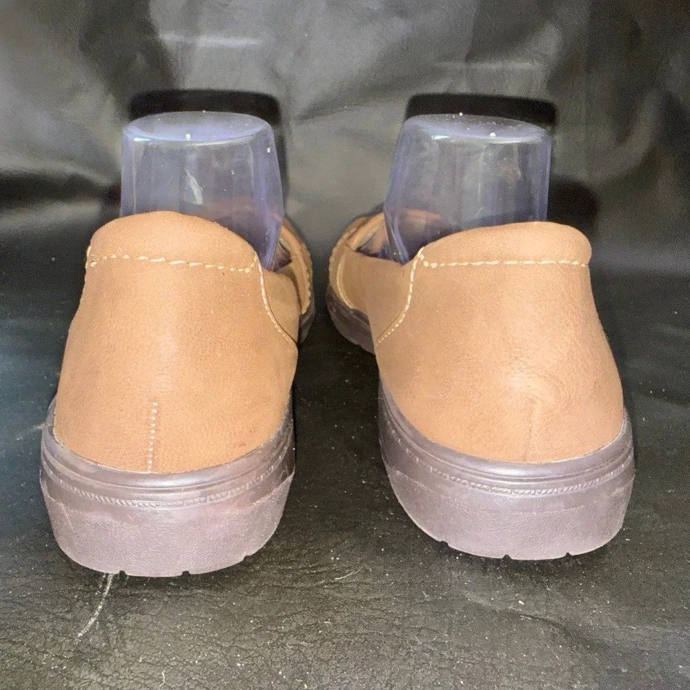 Clarks collection slip