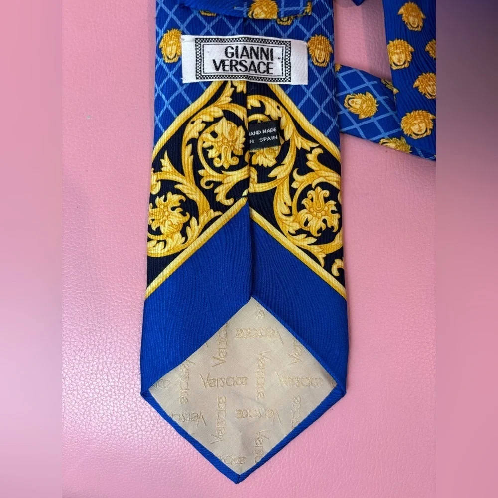 Versace bold tie
