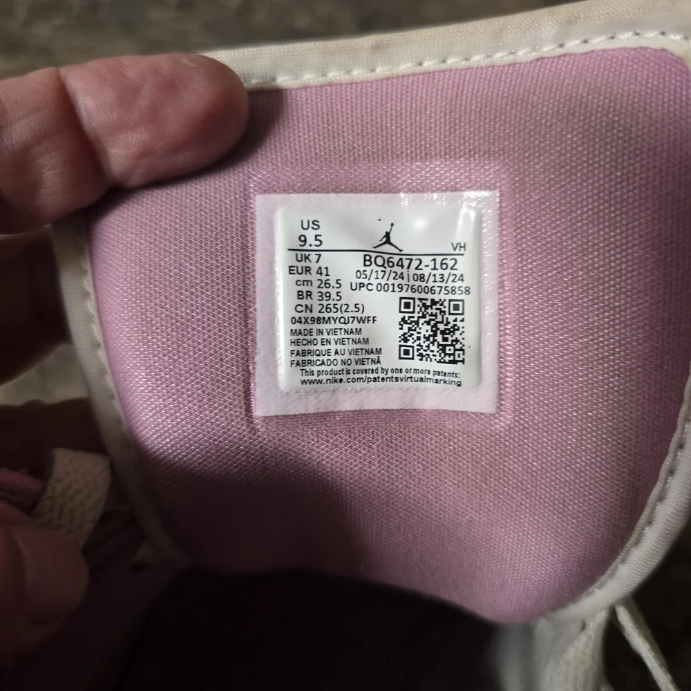 Nike Air Jordan 1 Mid Sail Pink Coconut Milk Womens 9.5 BQ6472-162 Sneakers