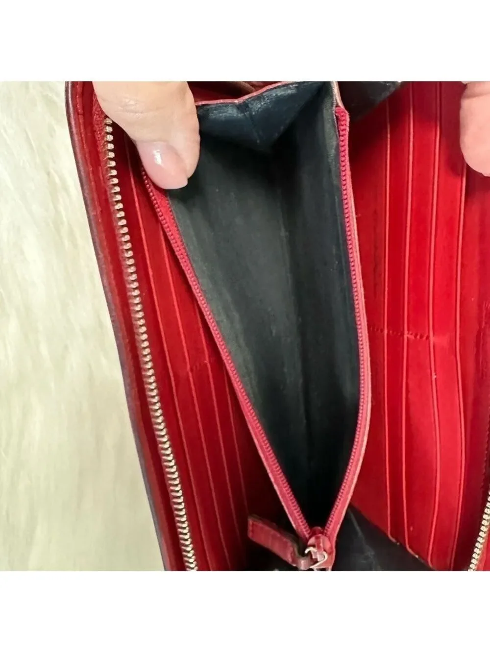 SAINT LAURENT PARIS RED LEATHER ZIP AROUND LONG WALLET YSL ITALIAN DESIGNER