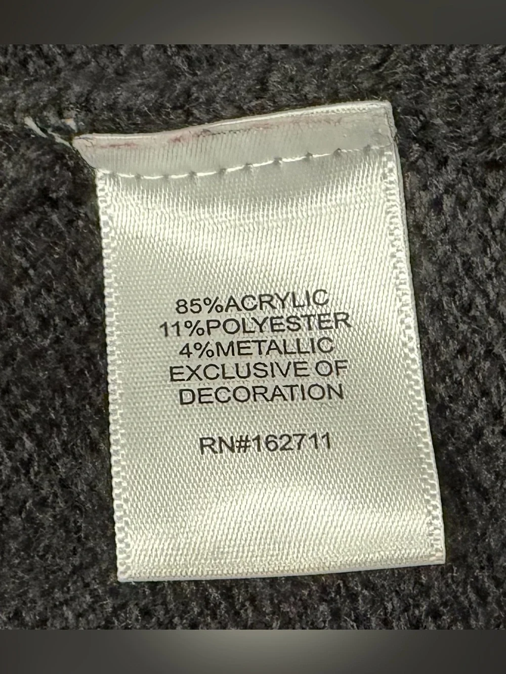 33 Degrees christmas embroidered