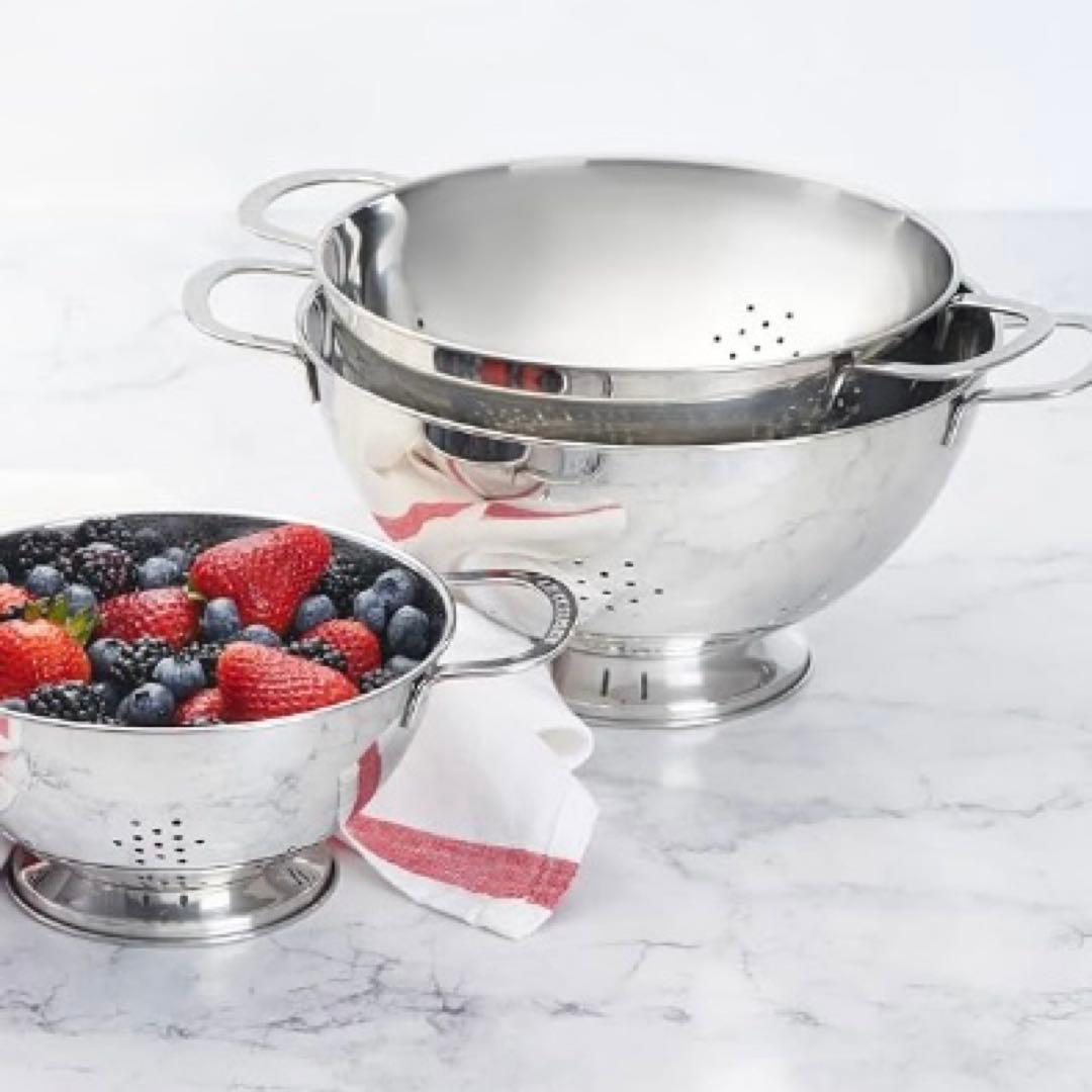 LE CREUSET (M, L Sizes)