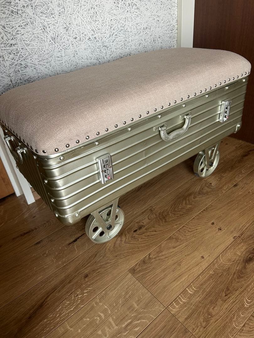 American Bench (with storage)
