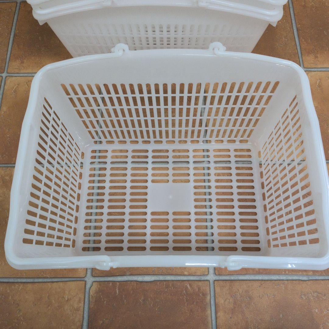 White Shopping Basket - Set of 10