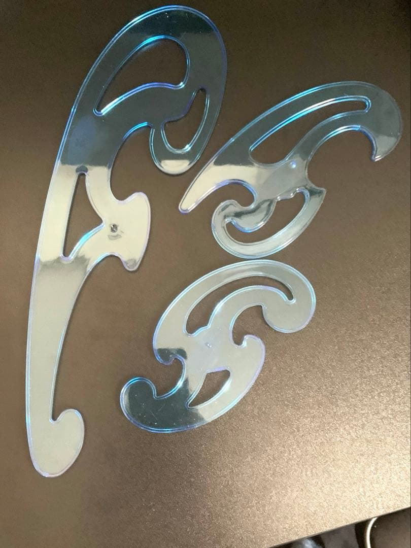 Cloud-shaped French curve set of 3