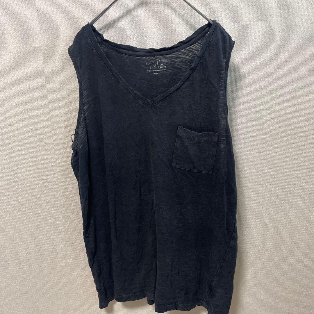 Time and True [M] Black V-Neck Tank Top Loose Fit Layering