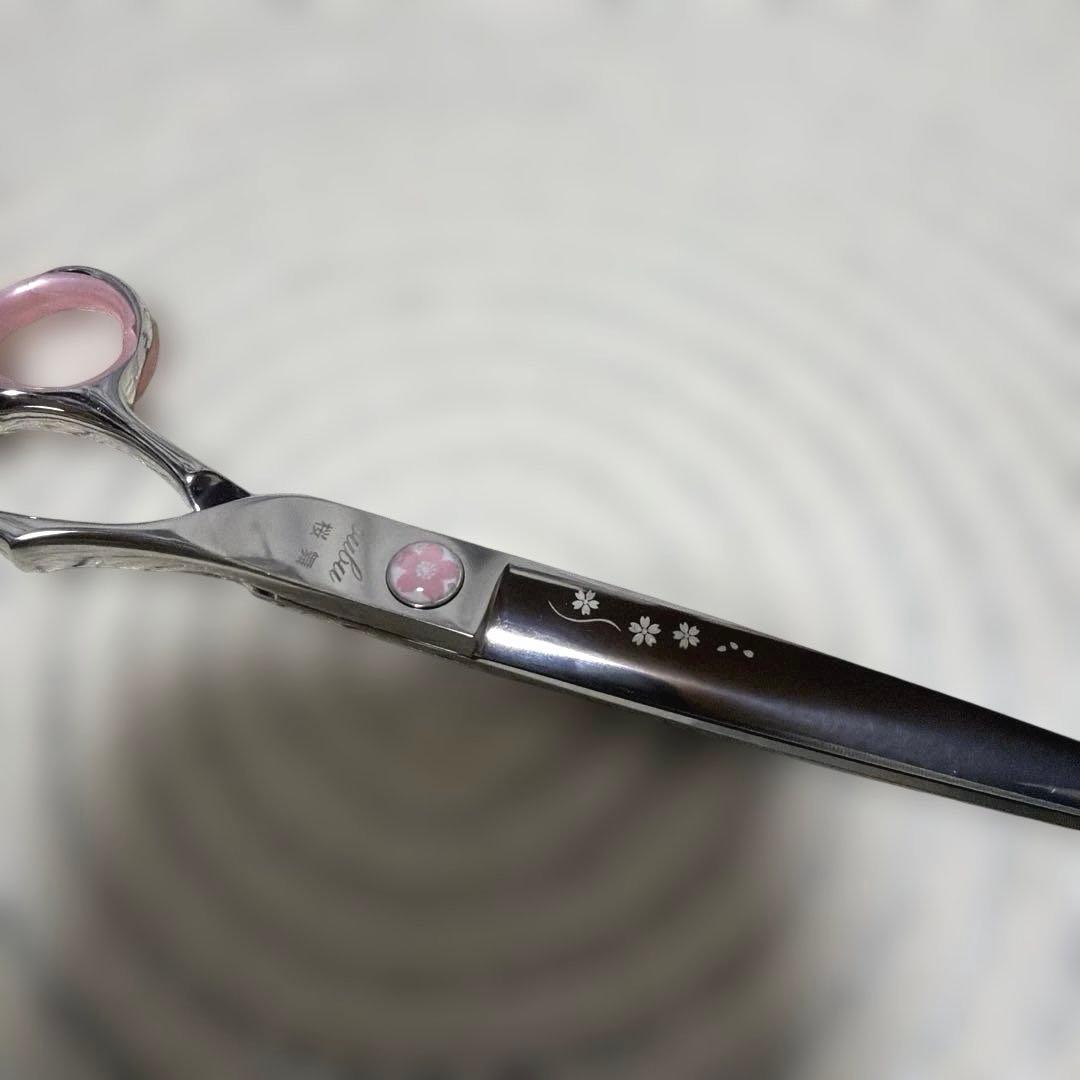 Pio Straight Scissors, Serrated Blade, Green Mouse, Cherry Blossom Dance