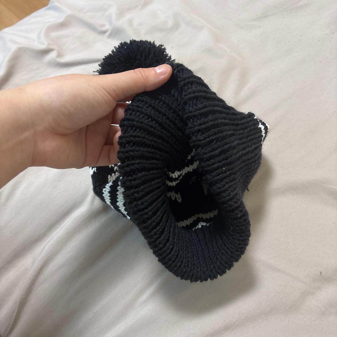Black and White Snowflake Knit Hat
