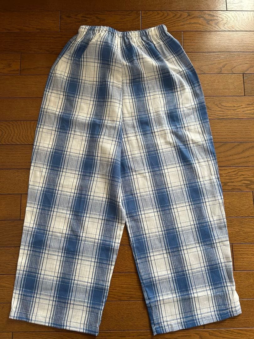 Size : M <div class=gnlqyh