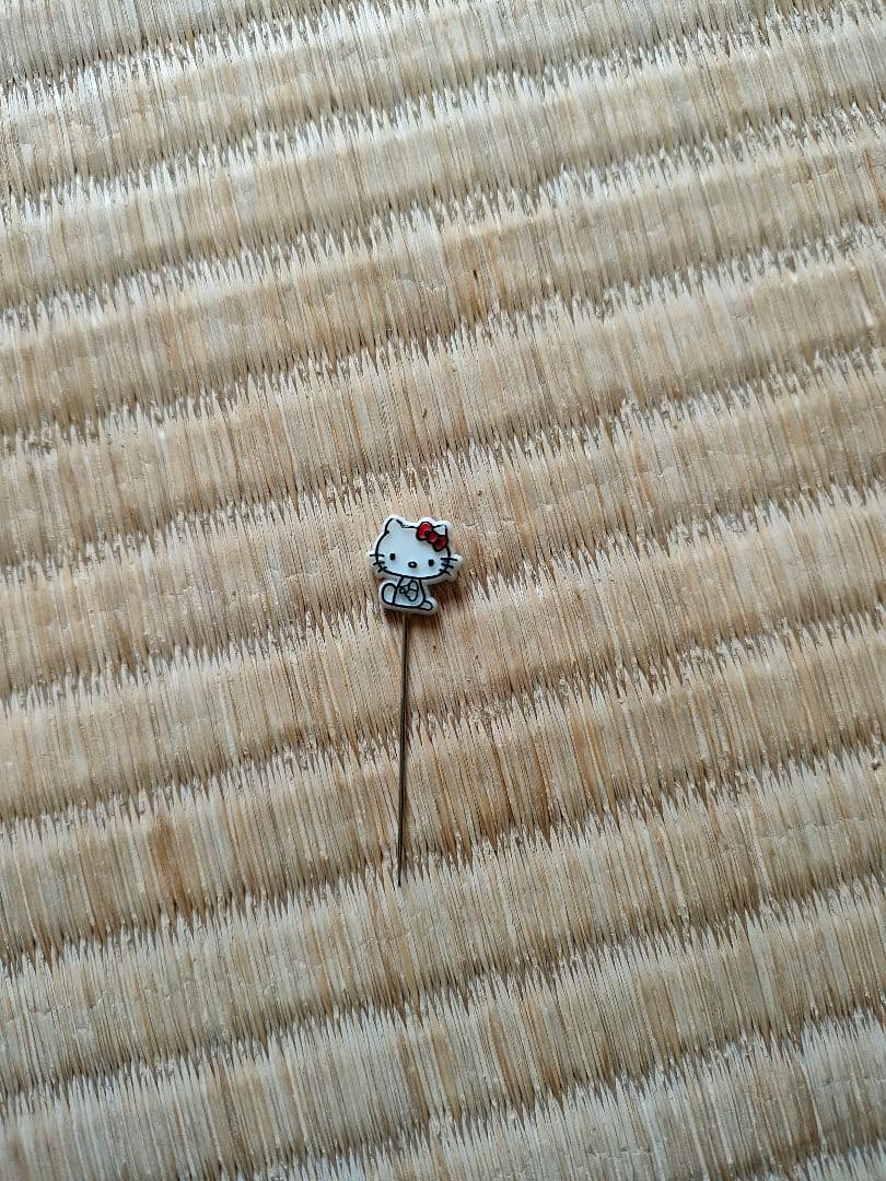 Sanrio Hello Kitty Needles - Showa Retro Rare