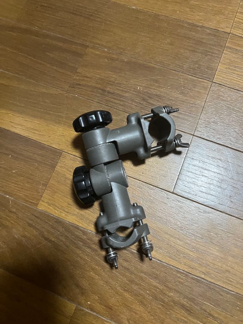 Belmont Parasol Vise - Crucian Carp