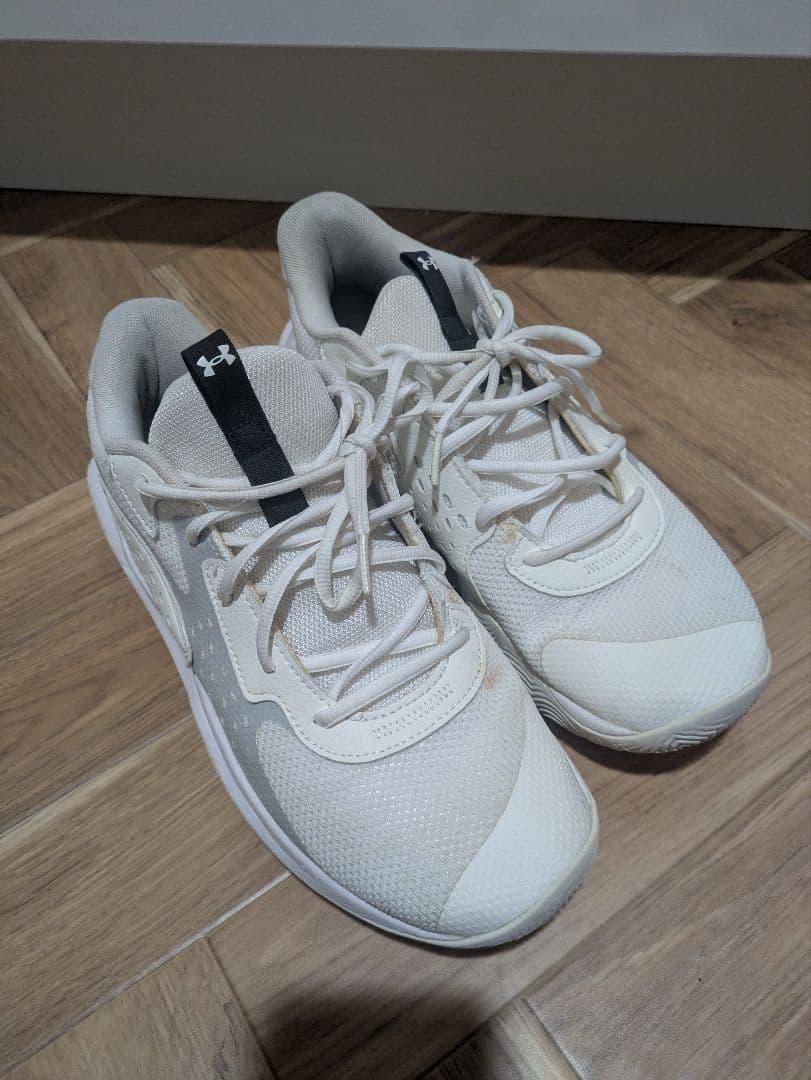 UNDER ARMOUR Basketball Shoes 27cm White