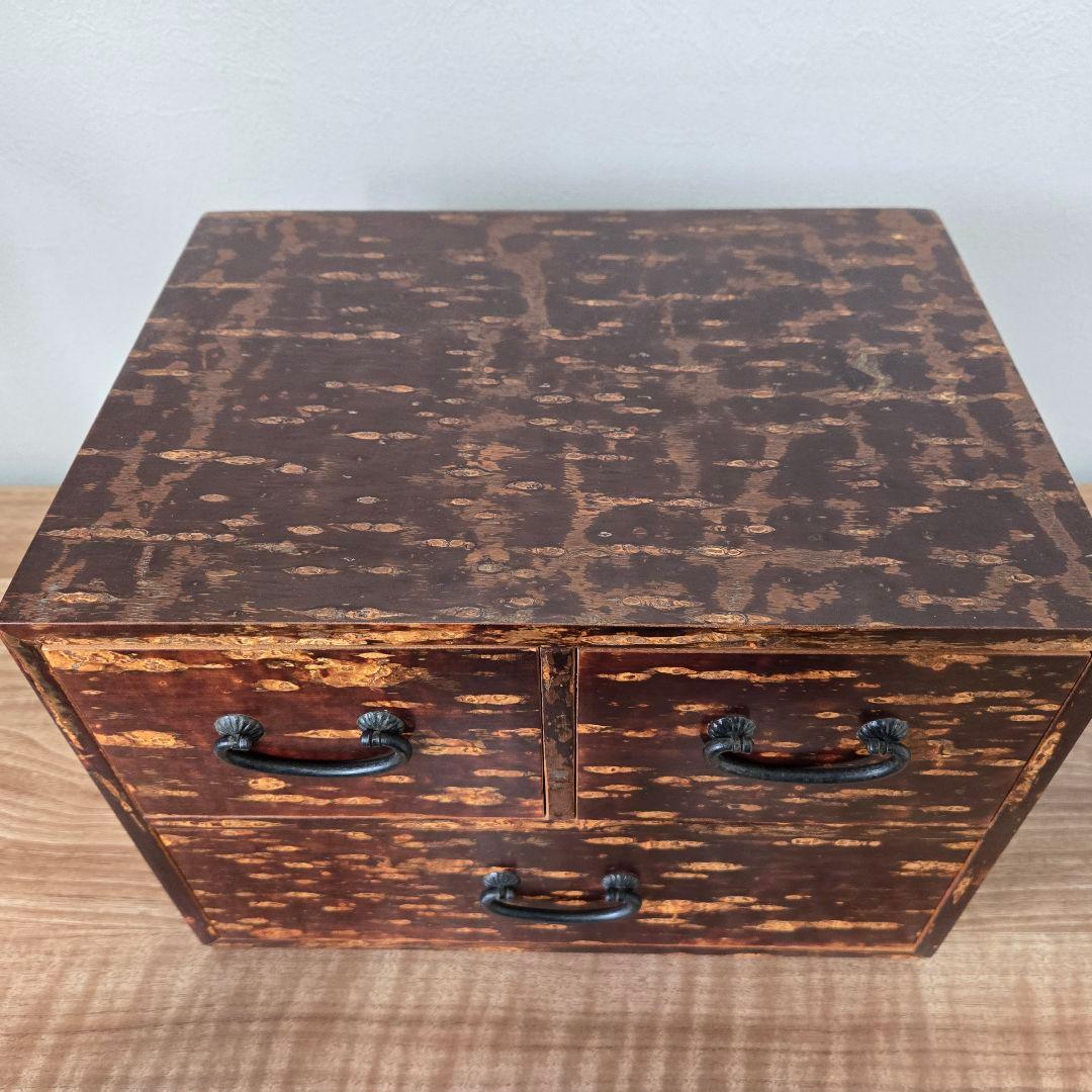 Showa Retro Kakunodate Cherry Bark Craft Small Tansu Chest Interior