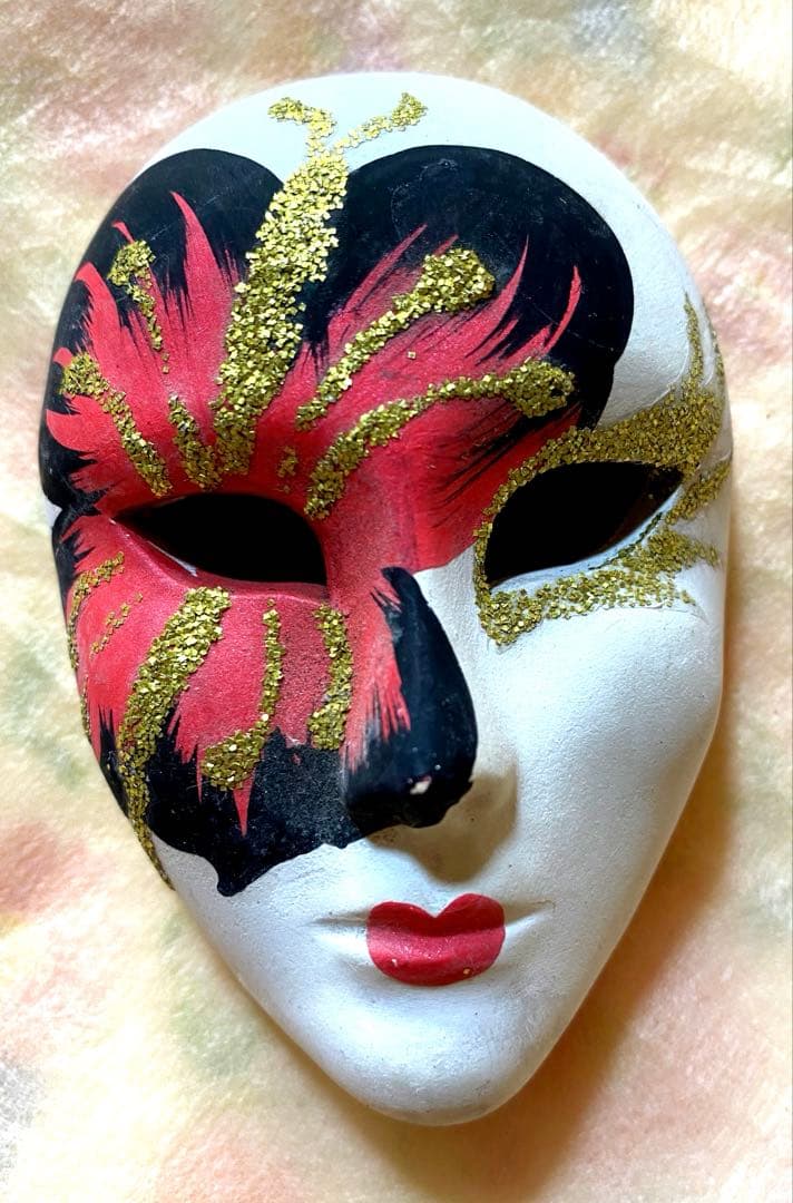 Venetian Mask Wall Hanging