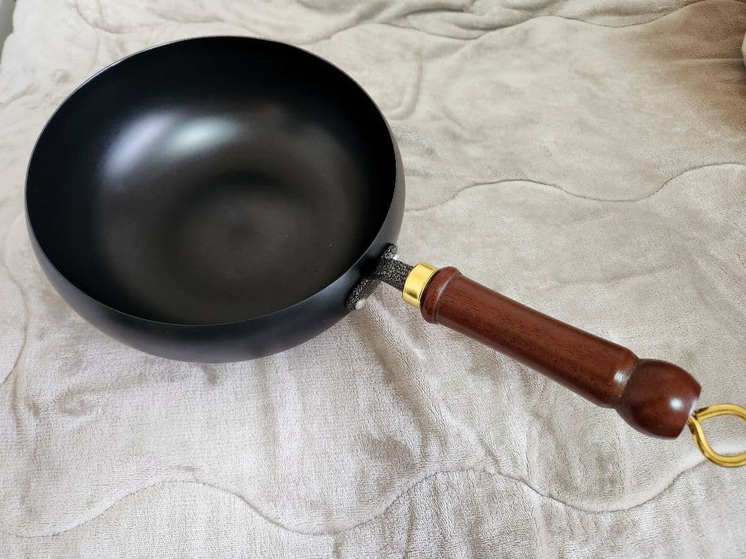 For aki papa - Wooden Lid Wok