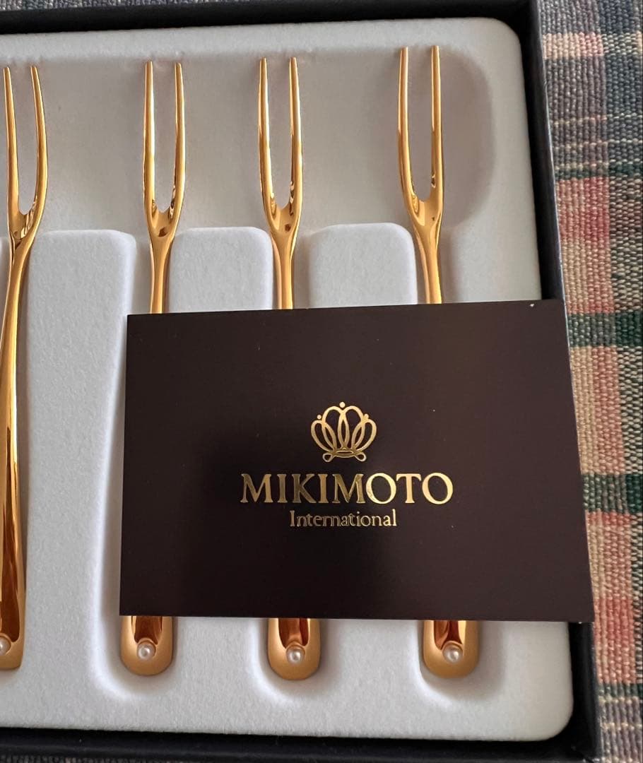 set gold