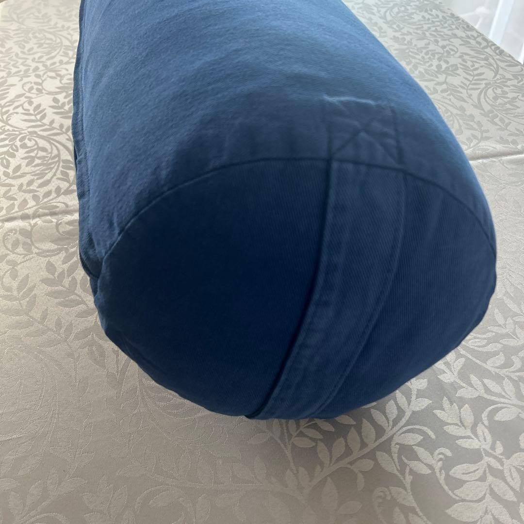 yoga pillow