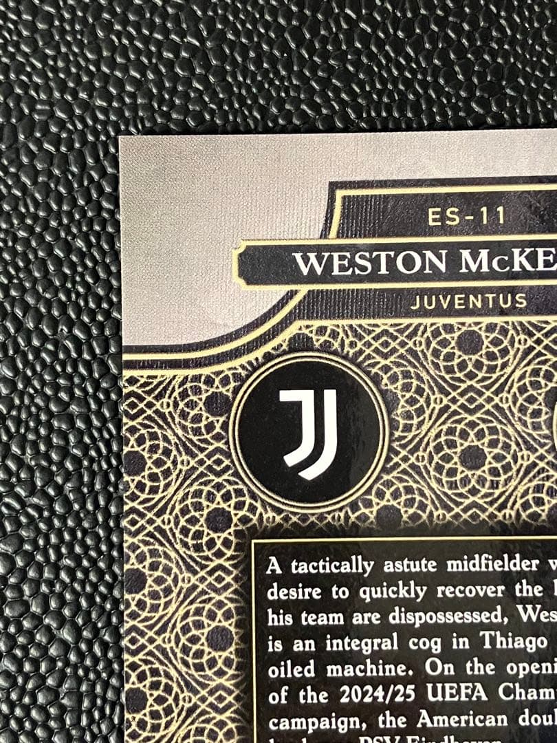 topps<br><br>weston mckennie