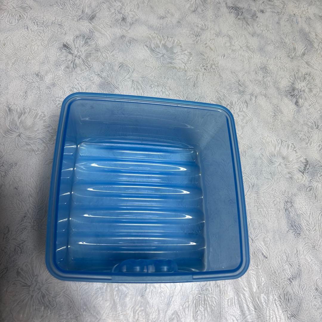 clear blue