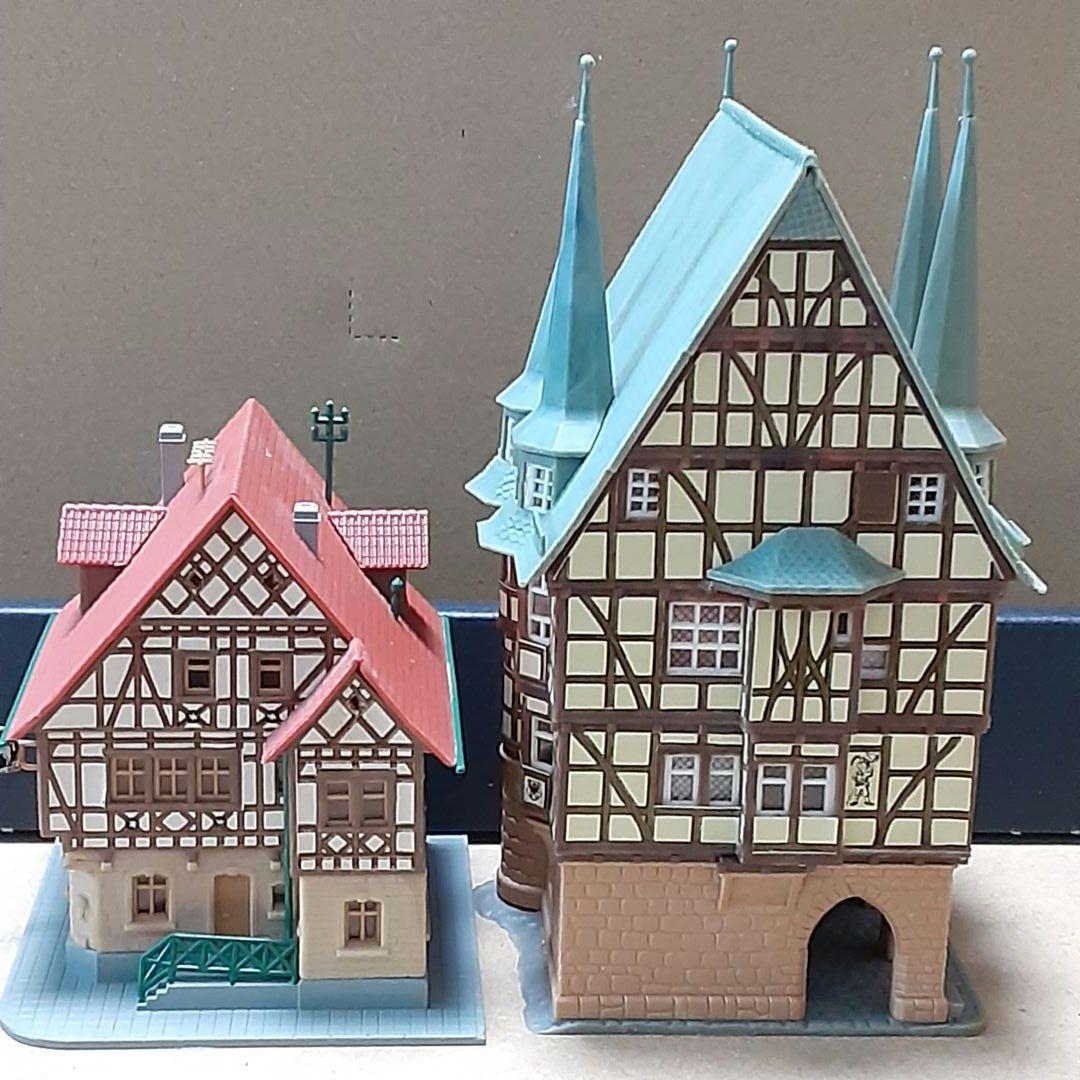 Kibri Z Gauge Structure Town Hall / Hotel