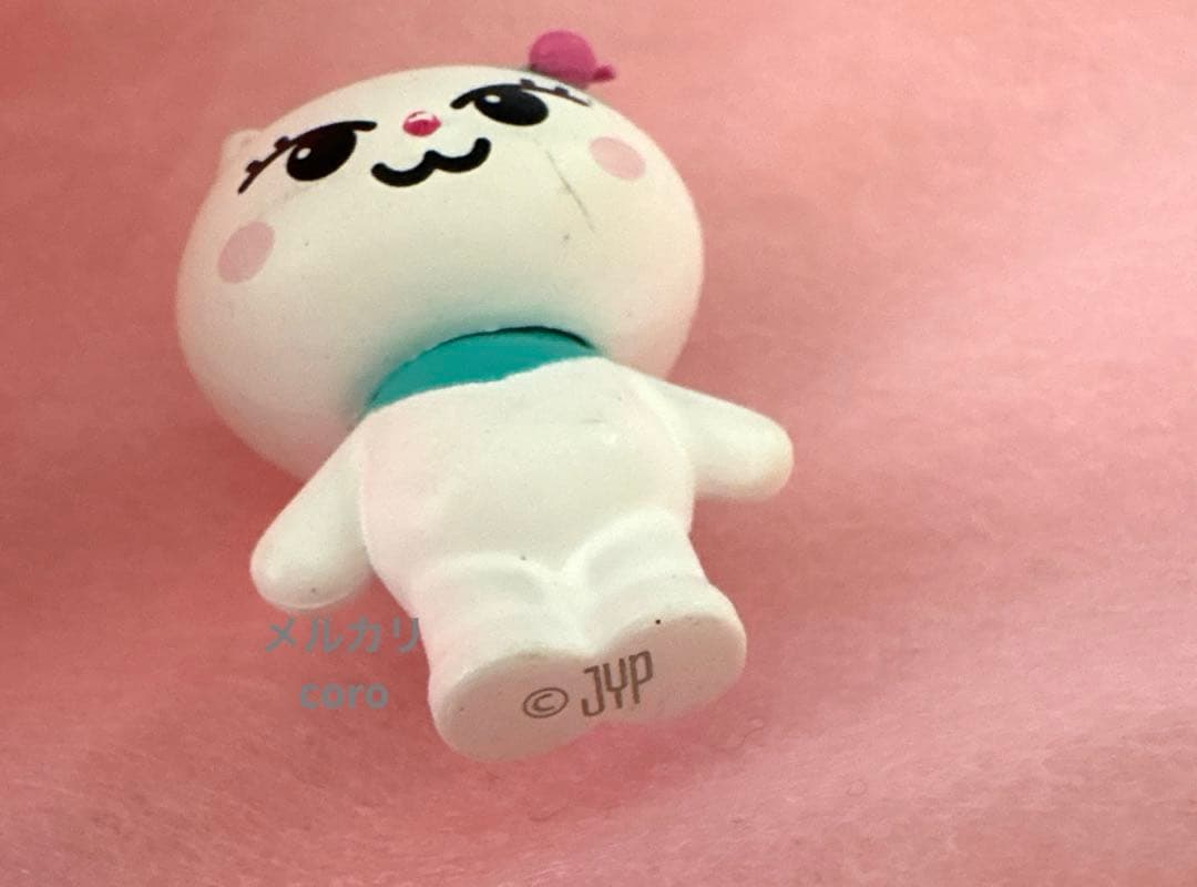 NiziU Lucat Mayuka Mini Figure MAYUKA