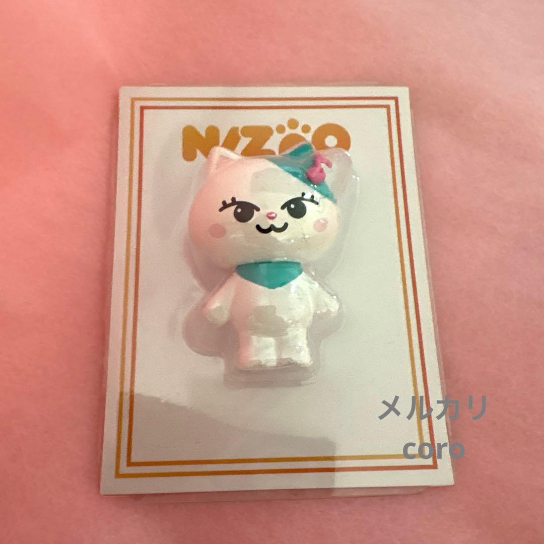 NiziU Lucat Mayuka Mini Figure MAYUKA