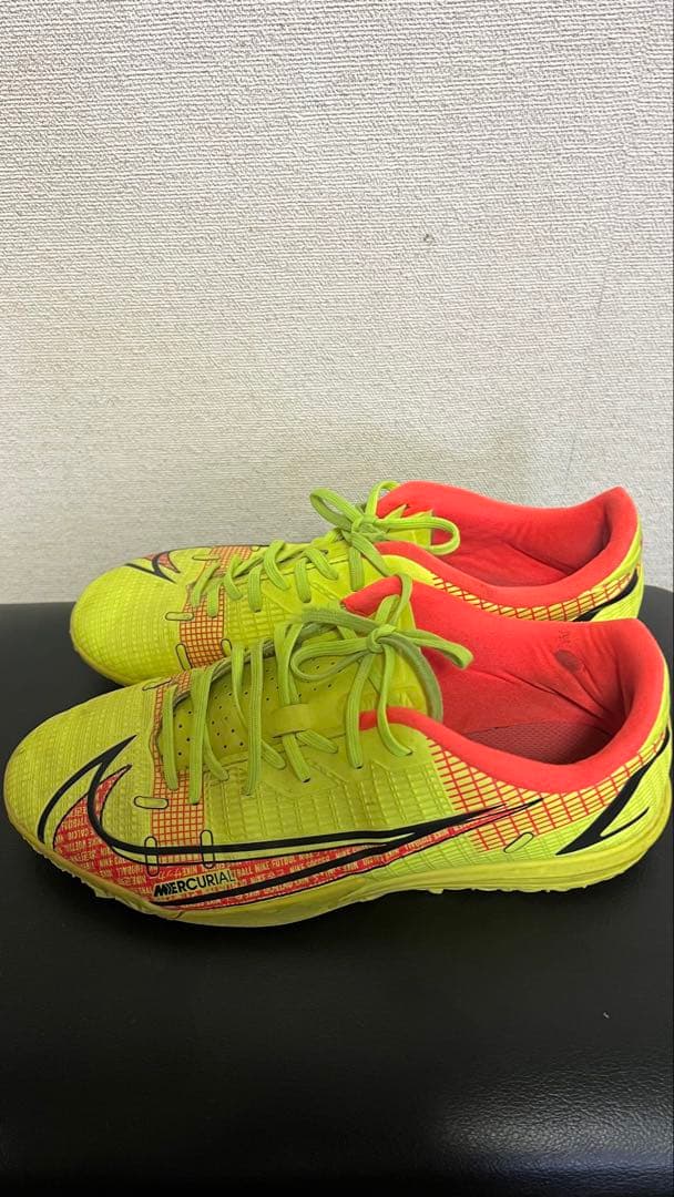 NIKE Mercurial Soccer Shoes 24cm