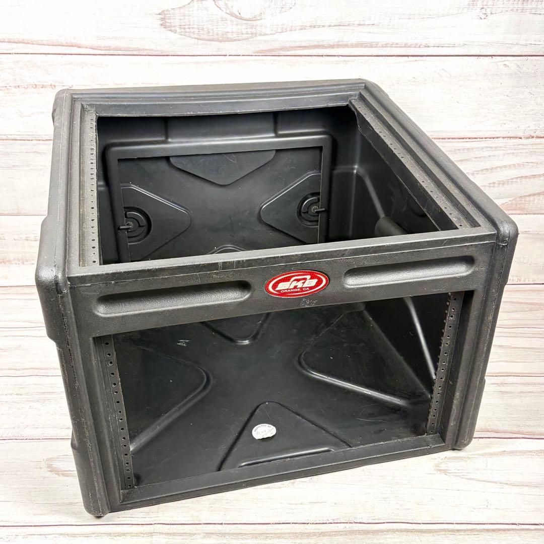 SKB Upper 10U Lower 6U Combo Rack Case