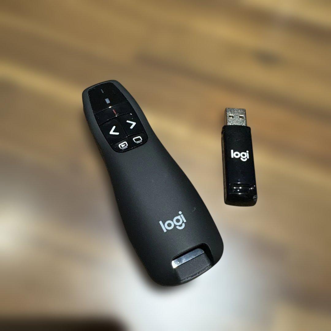 Logi R400F Red Laser Remote