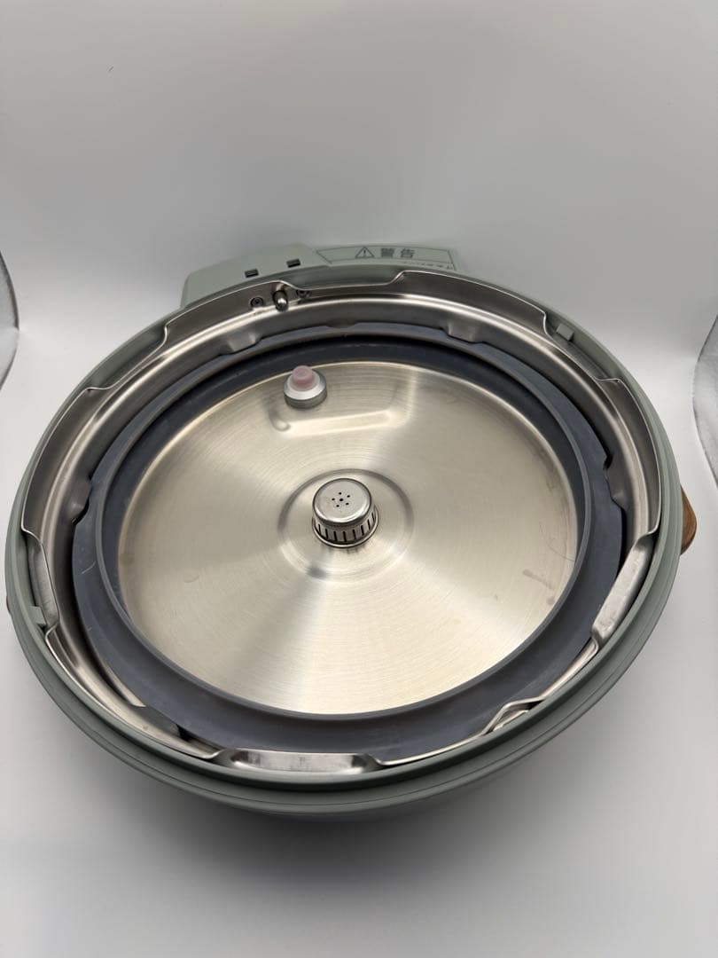 Iris Ohyama Electric Pressure Cooker KPC-MB3-G Green
