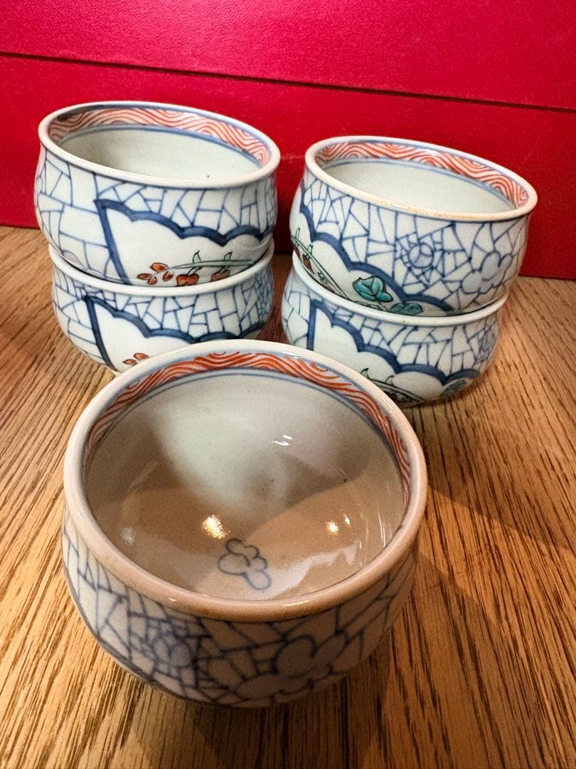 Sato Soha (5th generation, 66 years old) Dyed Brocade. Set of 5 Yunomi teacups
