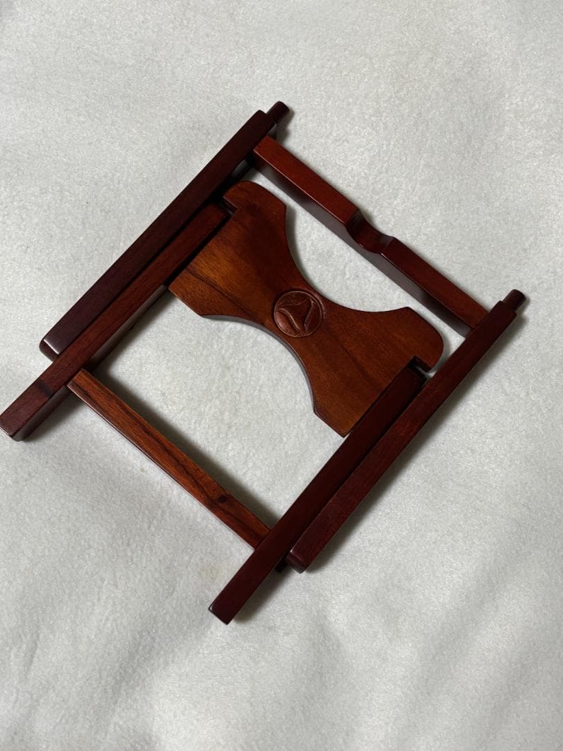 Okinawa Sanshin Wooden Folding Stand - Brown (Azuki Color) - New