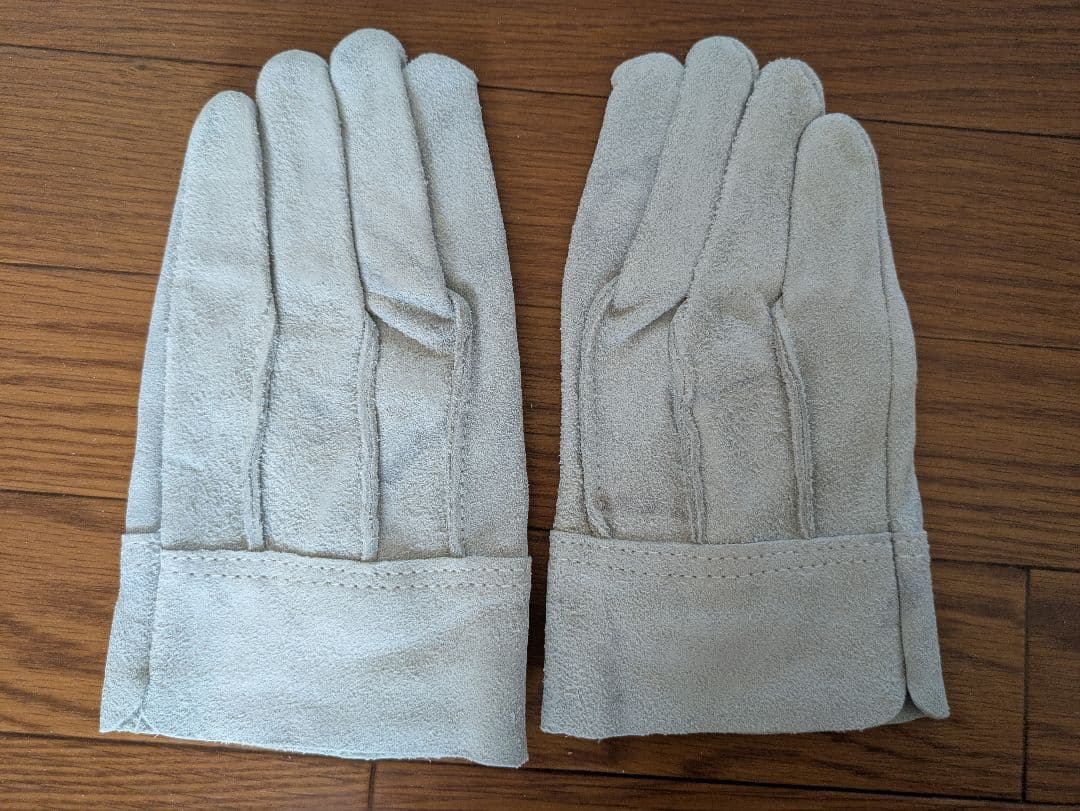 【Exclusive】Fire-Resistant Suede 5-Finger Gloves for Outdoor Use