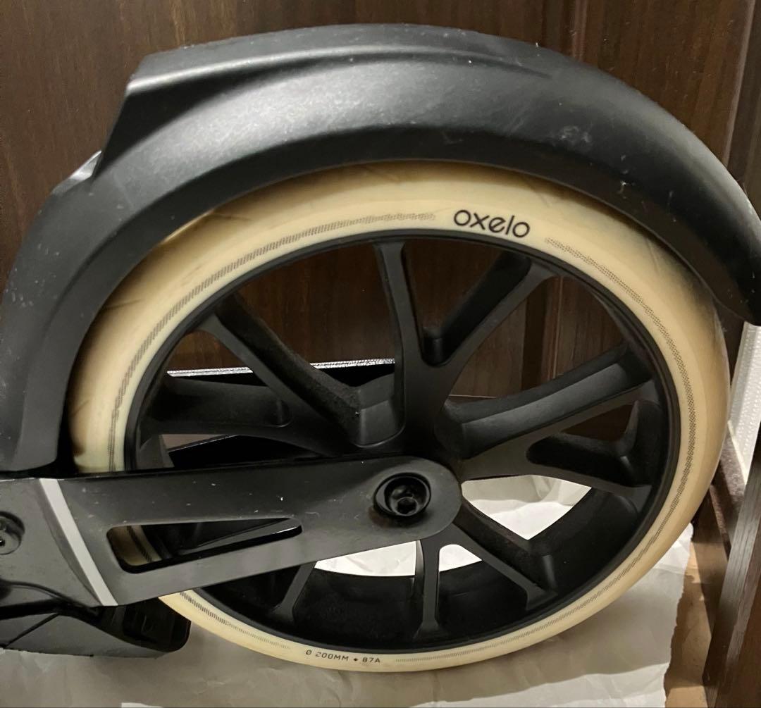 DECATHLON OXELO Town9 Kick Scooter
