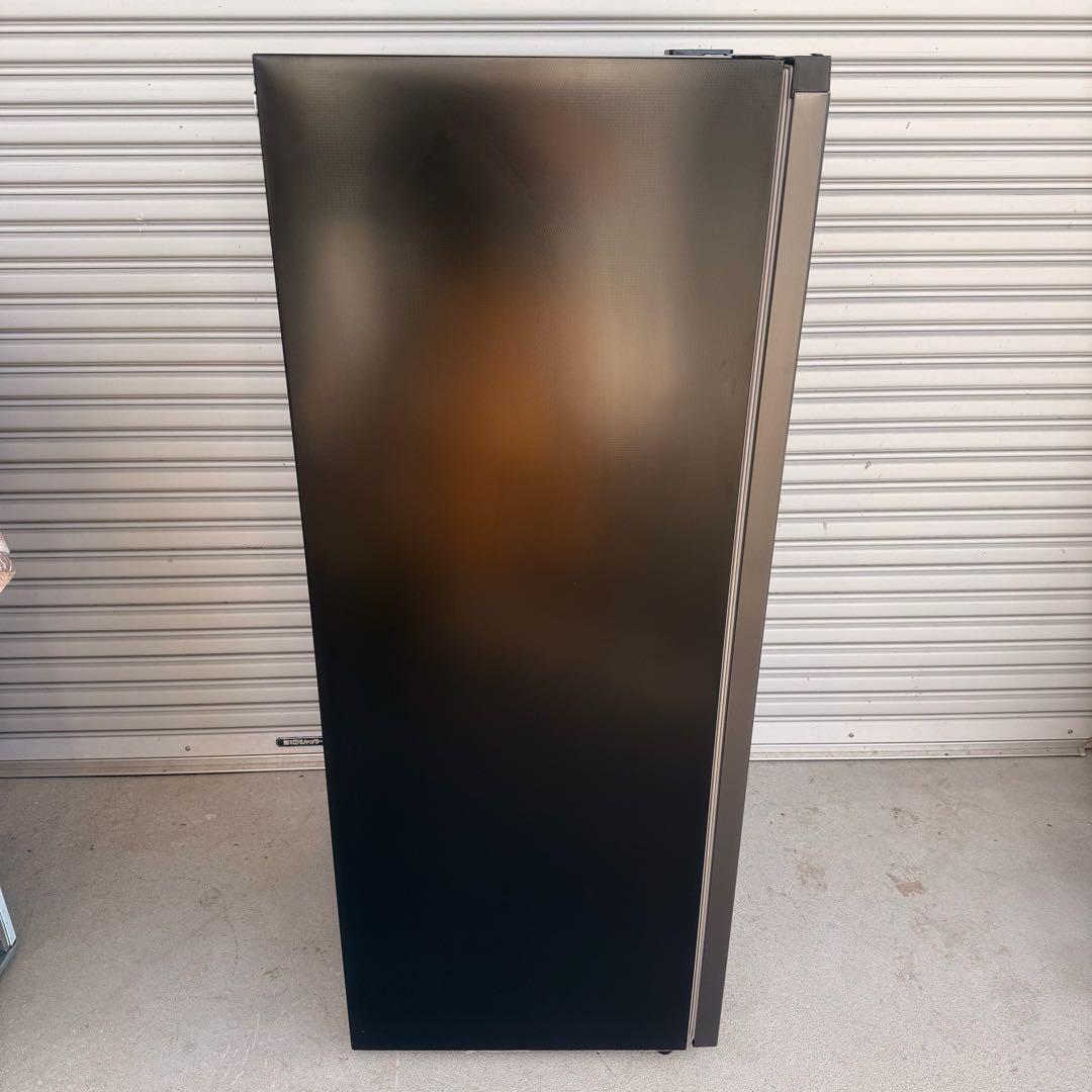 ● Like New Twinbird Freezer HF-E916 161L 2025 Model