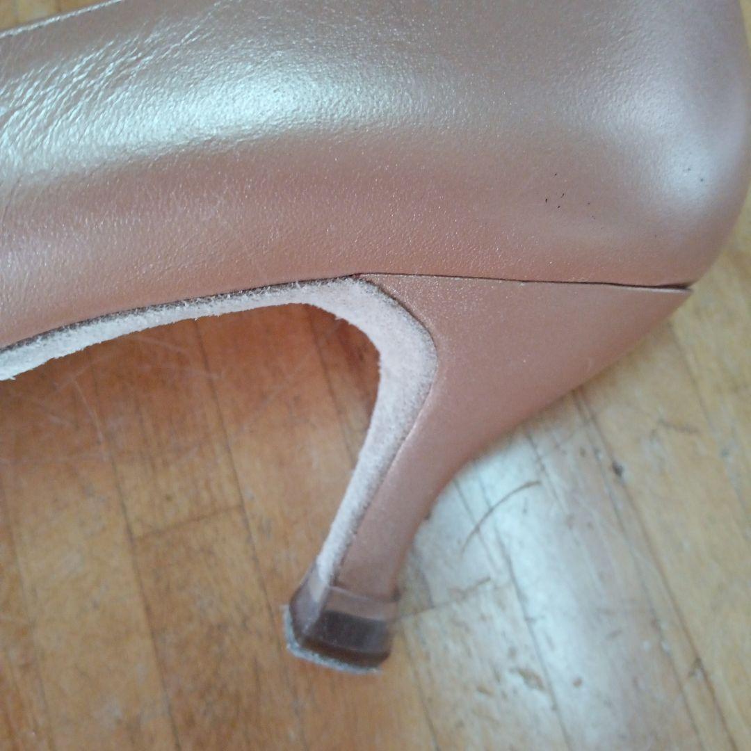 high heel