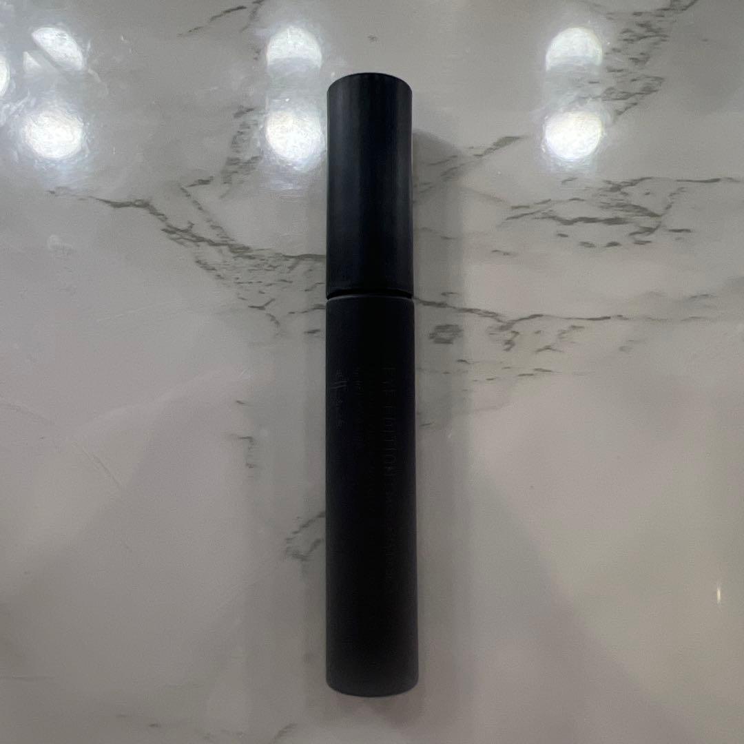 black mascara create