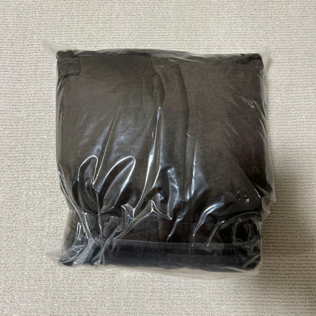 Wearable blanket, unisex, loose and oversized, 120cm length, new and unopened