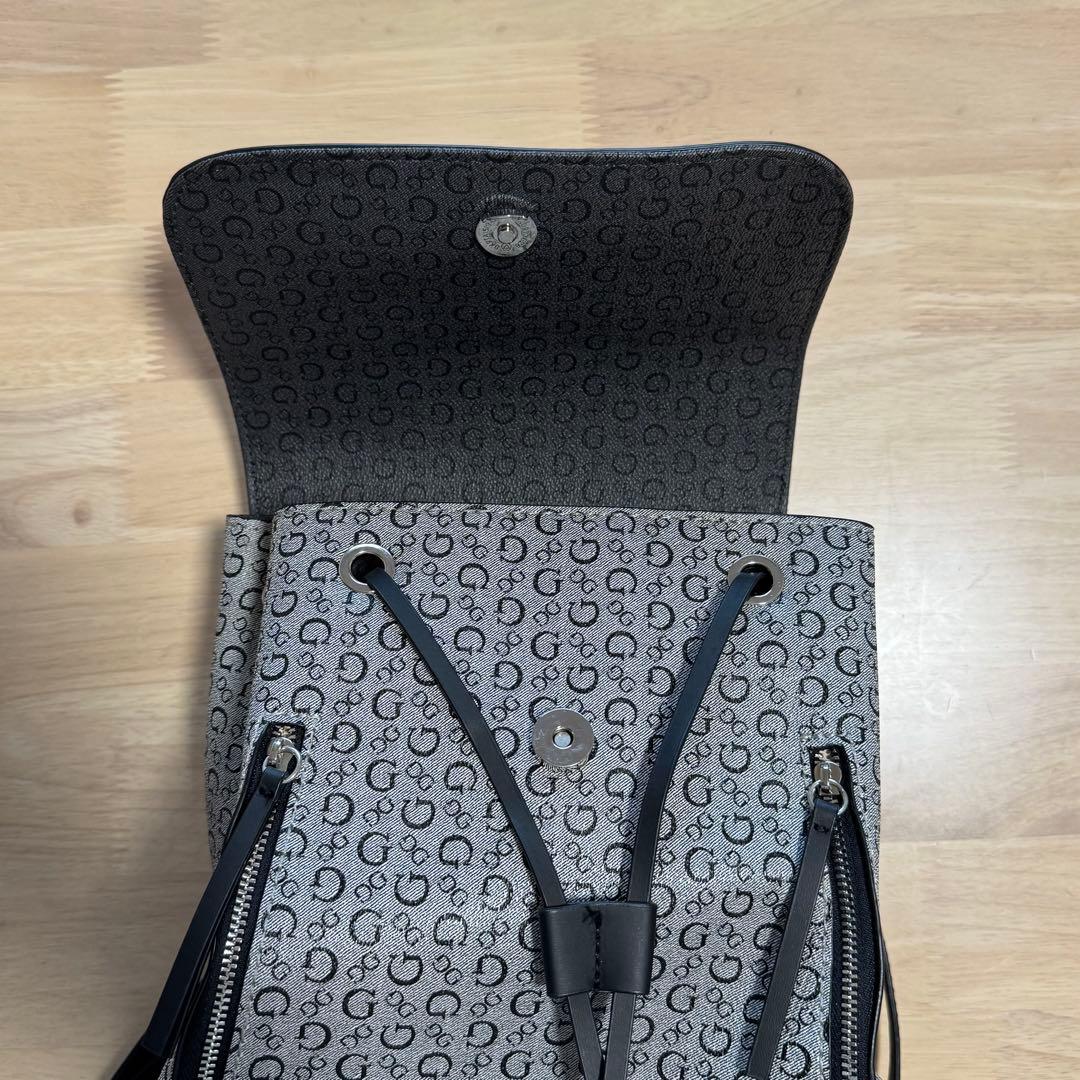 Guess <div class=gnlqyh