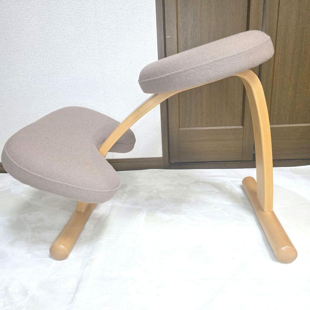 708] Balans Easy Balance Chair Gray ①