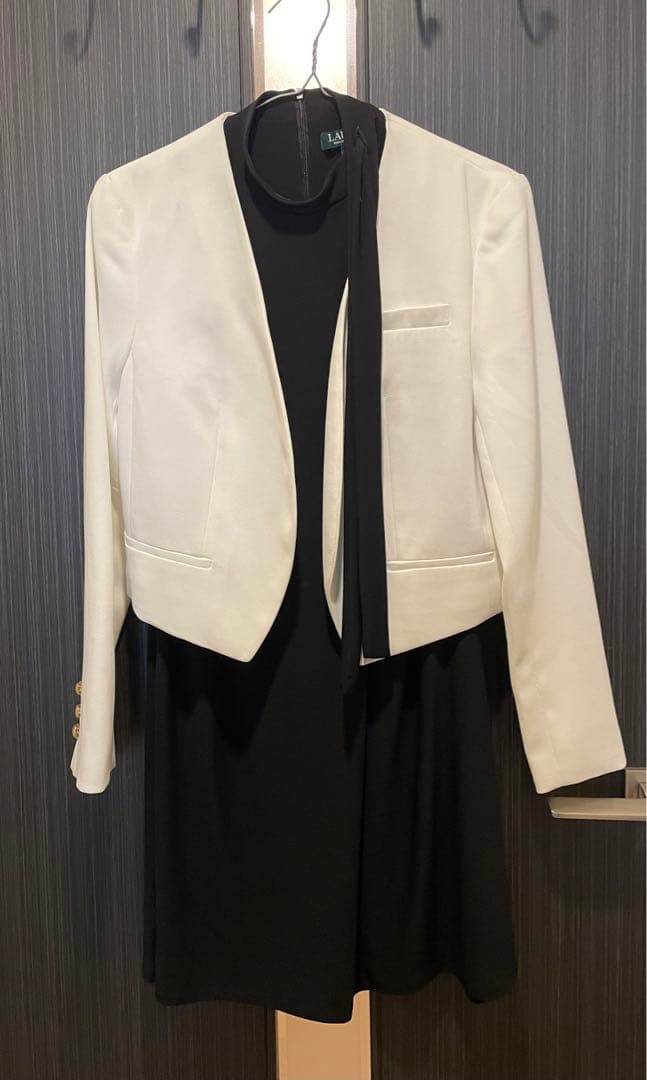 Lauren Ralph Lauren Black Dress + White Jacket ☆