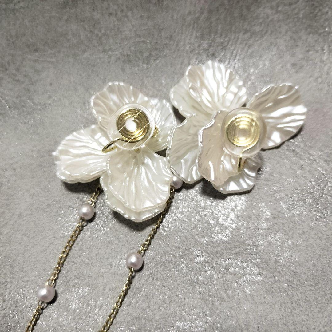 Flower Earrings Set of 2, Dangling Pearls, Elegant, Wedding, Party, Adult Cute